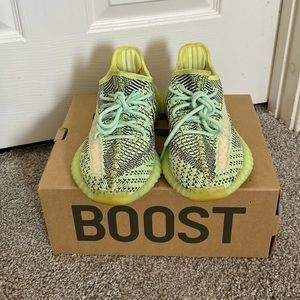 YEEZY BOOST 350 V2 YEEZREEL (non reflective)